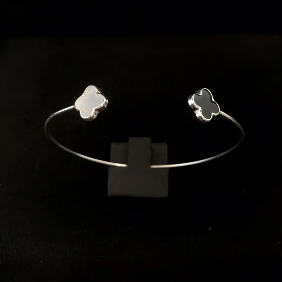 BRACELETE TREVO DUPLO PEDRA NAT