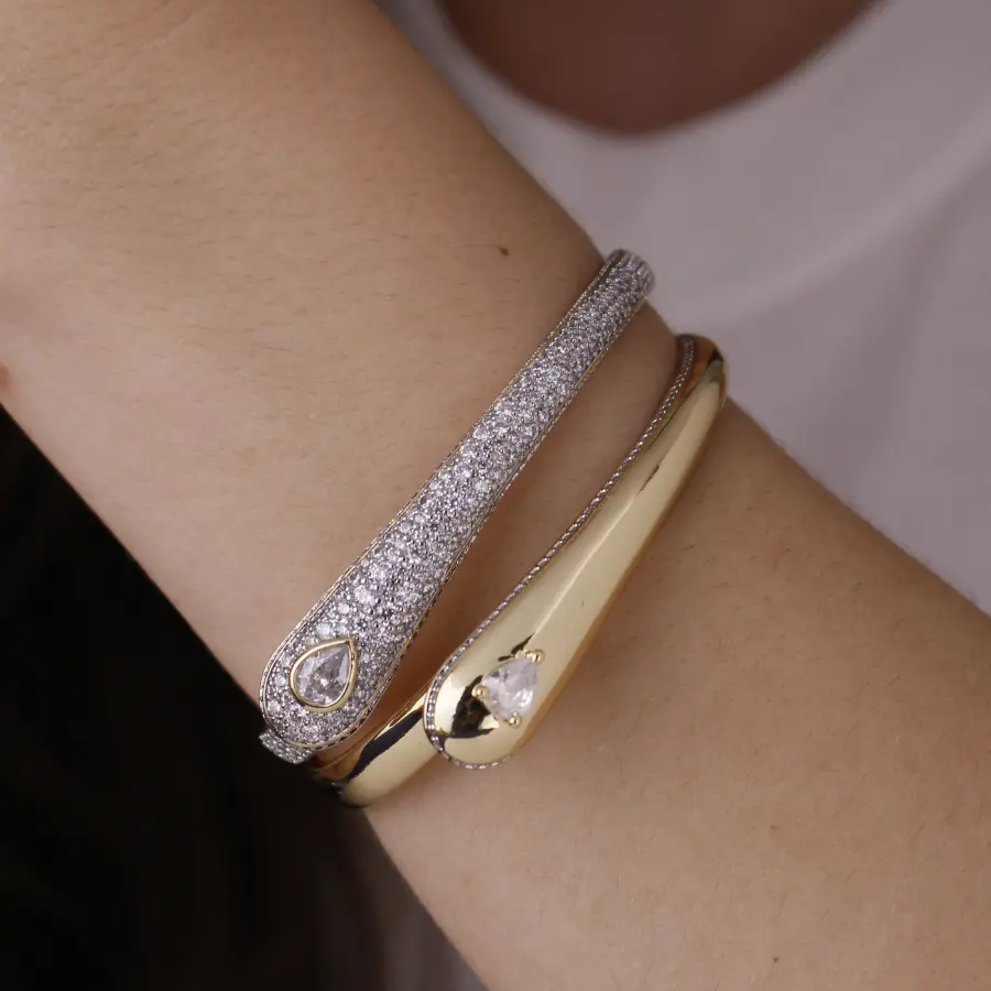 Bracelete Inspiração Cravejado em Zircônia 