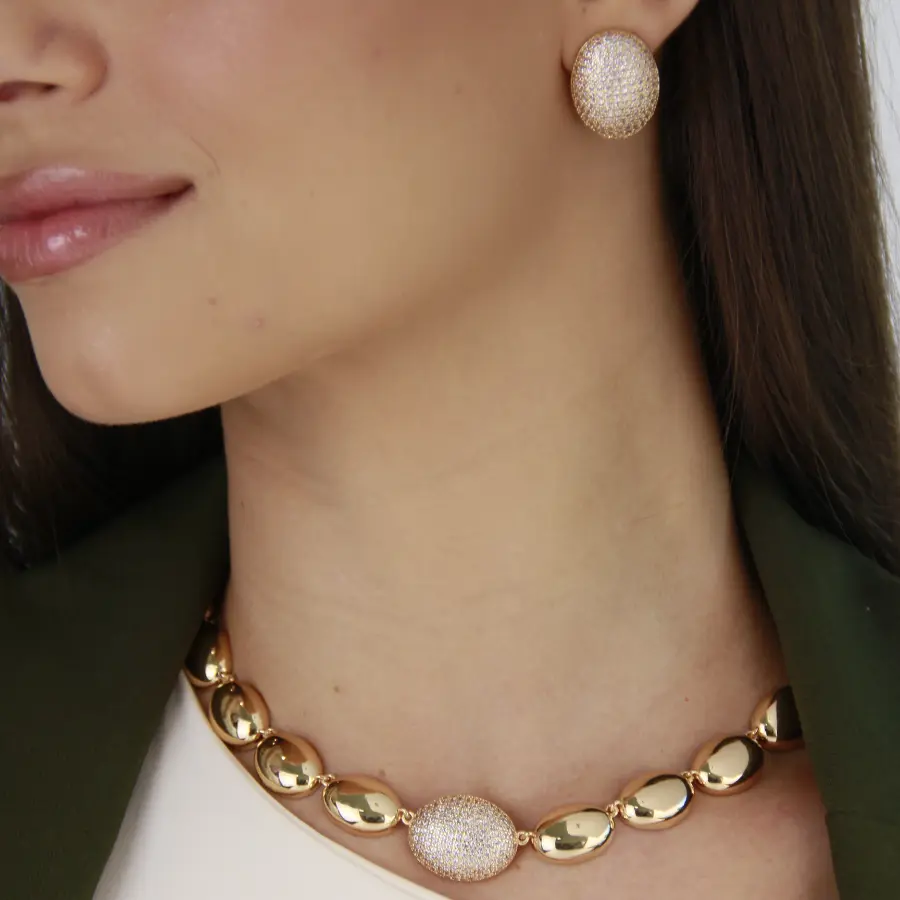 Conjunto Colar e Brinco Liso e Cravejado