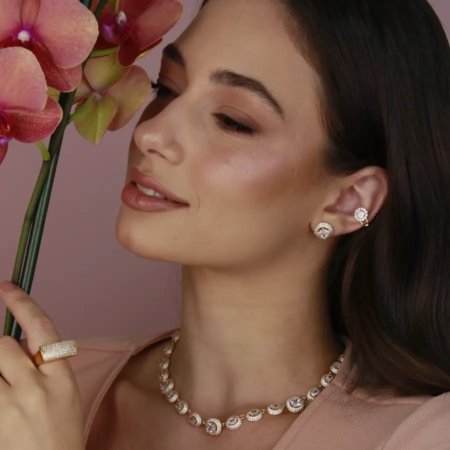 Piercing Fake Cravejado em Zircônia 