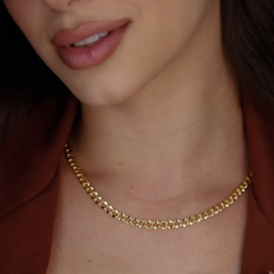 Colar Grumet Duplo Dourado Sofisticado